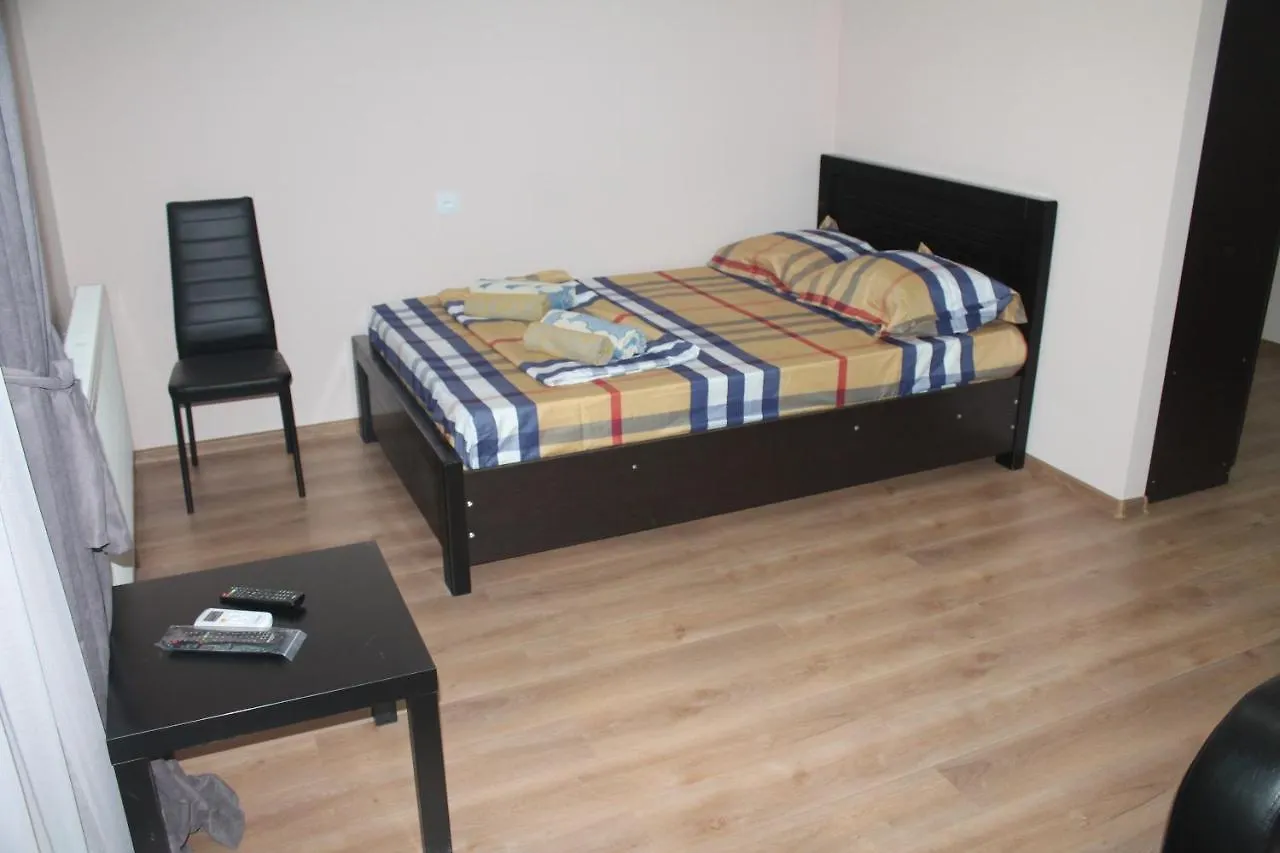 Lali\'S Apartment contacts
